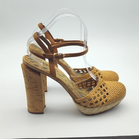 Sam Edelman Leather Rella Heel - Picture 4 of 9